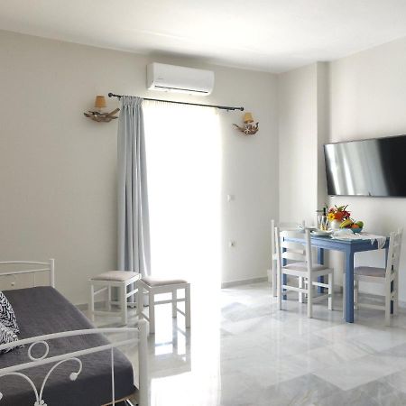 Emorfia'S Apartments 普拉坦斯 外观 照片