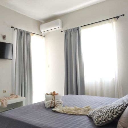 Emorfia'S Apartments 普拉坦斯 外观 照片